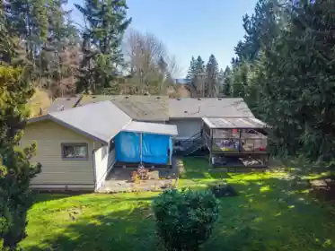 Backyard Photo of 1329 Appin Road, North Vancouver, BC