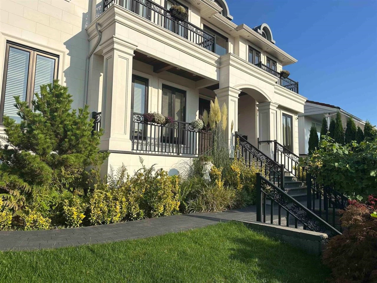 Exterior Rear Photo of 5538 Meadedale Drive, Burnaby, BC