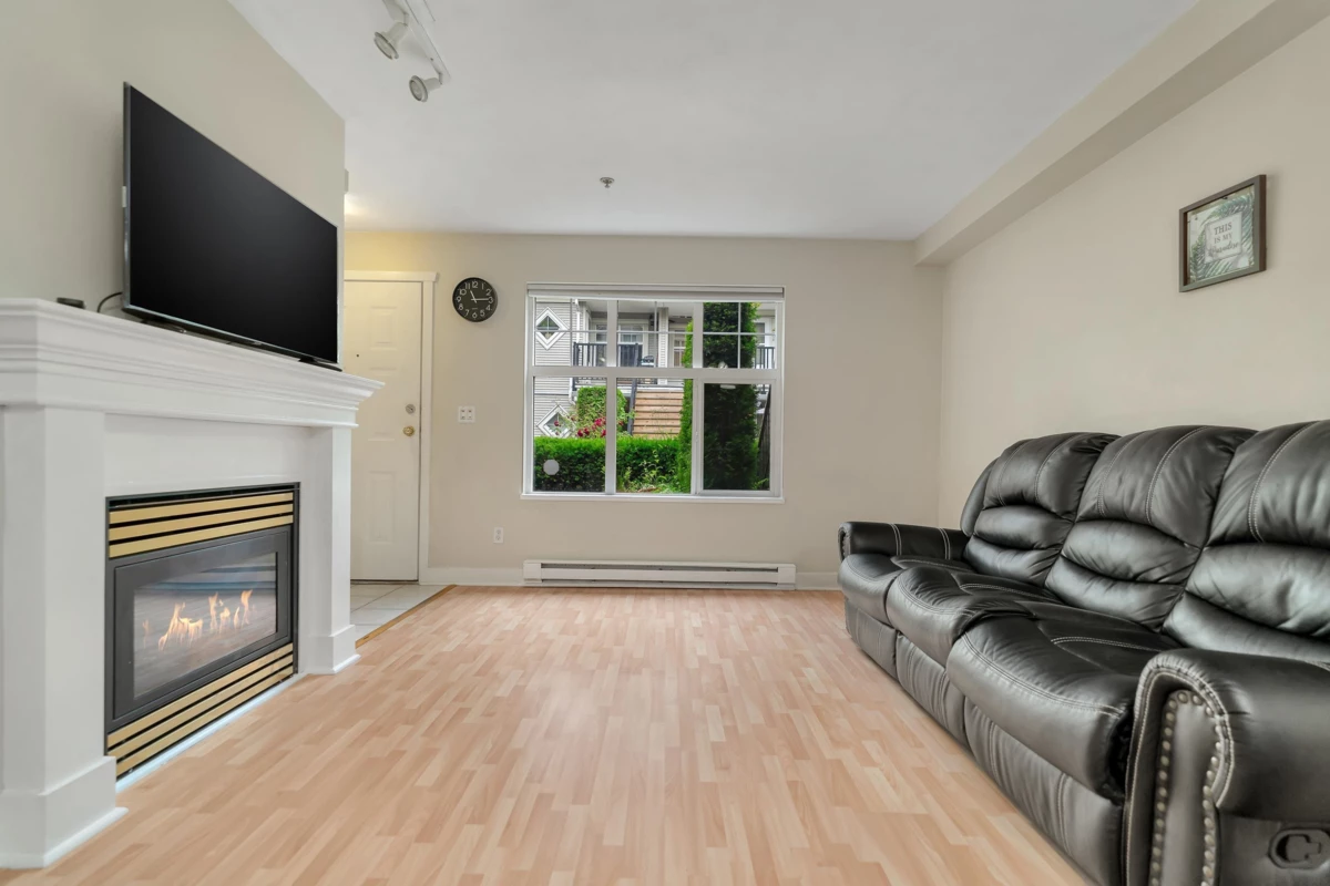 Family Room Photo of 16 7071 Edmonds Street, Burnaby, BC