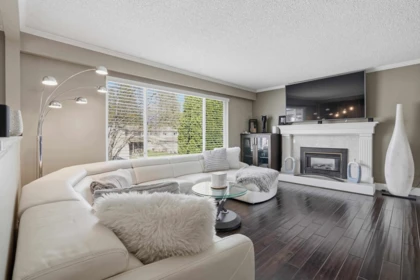 Primary Bedroom Photo of 846 Wright Avenue, Port Coquitlam, BC
