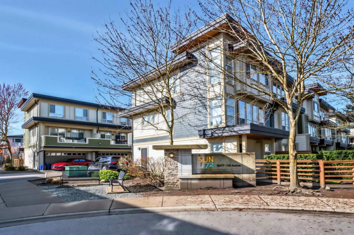 Living Room Photo of 79 19477 72a Avenue, Surrey, BC