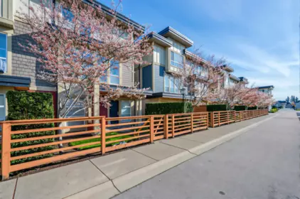 Outdoor Deck Photo of 79 19477 72a Avenue, Surrey, BC