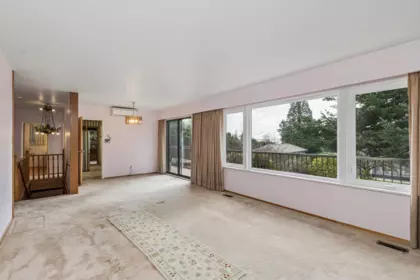 702 Winona Avenue, North Vancouver, BC, North Vancouver — Single Family Residence for sale