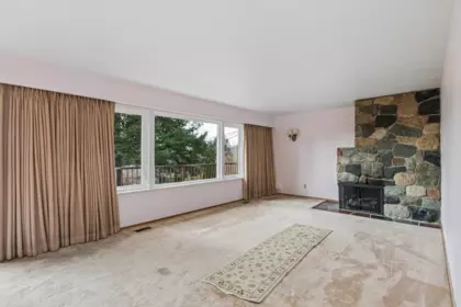 702 Winona Avenue, North Vancouver, BC, North Vancouver — Single Family Residence for sale