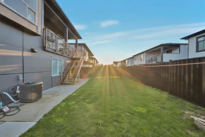 Outdoor Kitchen Photo of 32755 Carter Avenue, Mission, BC