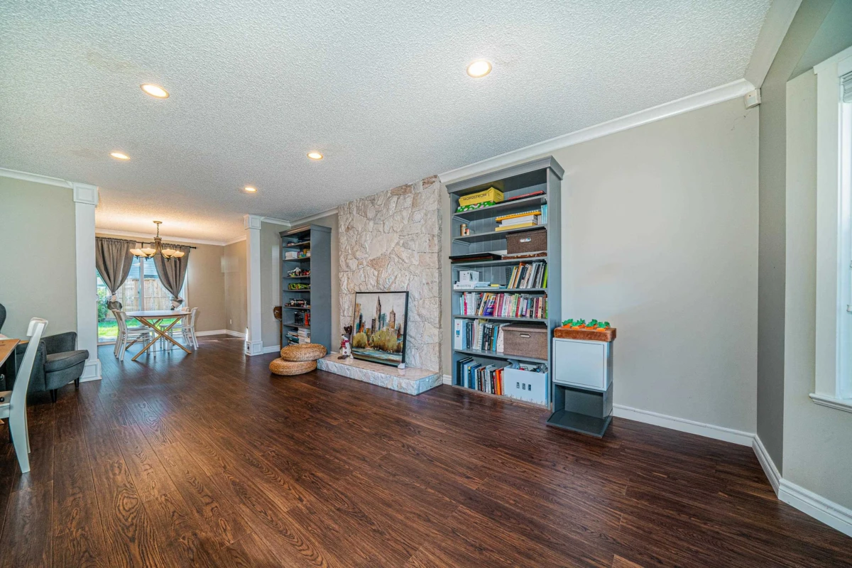Family Room Photo of 9288 Romaniuk Drive, Richmond, BC