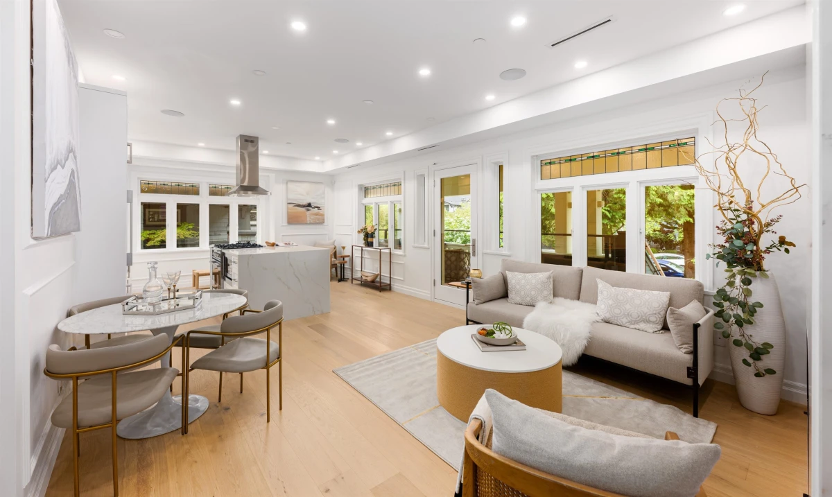 Dining Area Photo of 2014 W 15th Avenue, Vancouver, BC