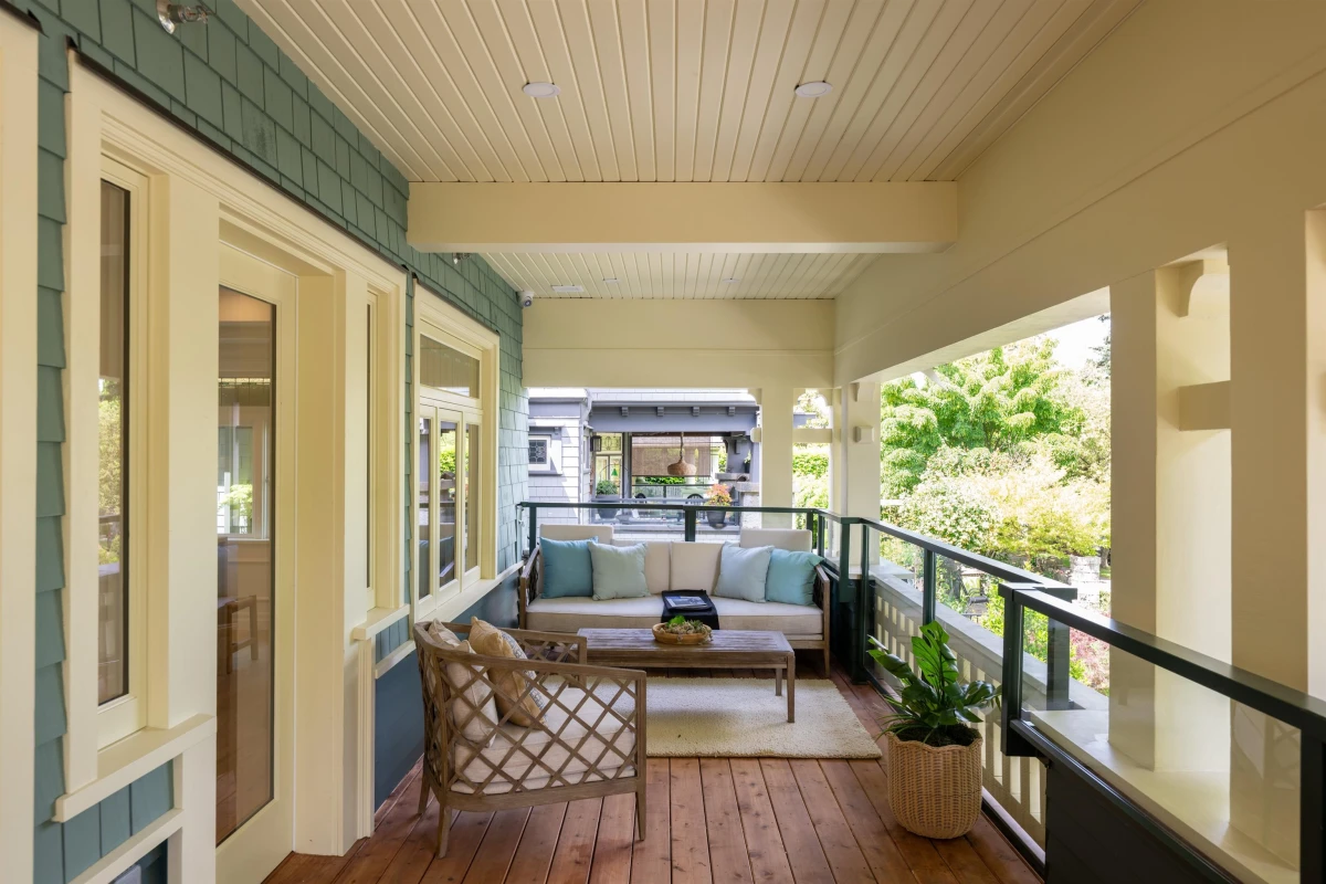 Living Room Photo of 2014 W 15th Avenue, Vancouver, BC