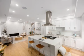 2014 W 15th Avenue, Vancouver, BC