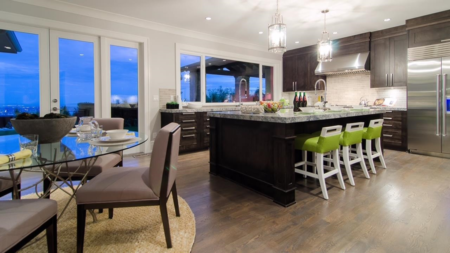 Kitchen Island Photo of 1122 Highland Drive, West Vancouver, BC