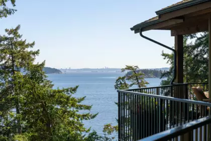 Swimming Pool Photo of 673 Cliff Road, Bowen Island, BC
