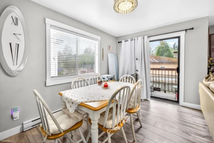 Breakfast Nook Photo of 205 7139 133a Street, Surrey, BC