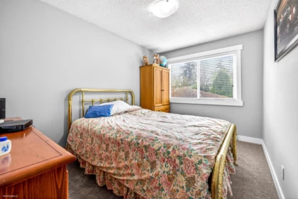 Powder Room Photo of 205 7139 133a Street, Surrey, BC