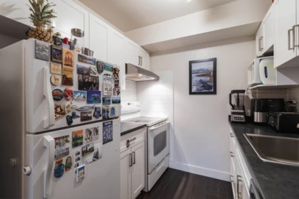 Kitchen Photo of 137 200 Westhill Place, Port Moody, BC