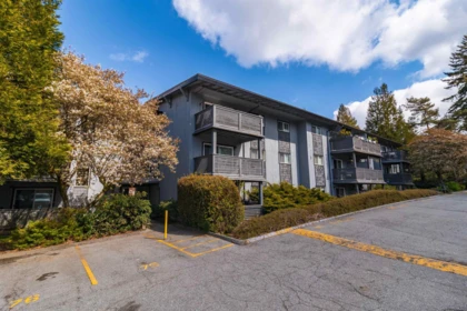 Office / Den Photo of 137 200 Westhill Place, Port Moody, BC