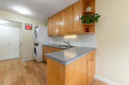 Guest Bathroom Photo of 77 14129 104 Avenue, Surrey, BC