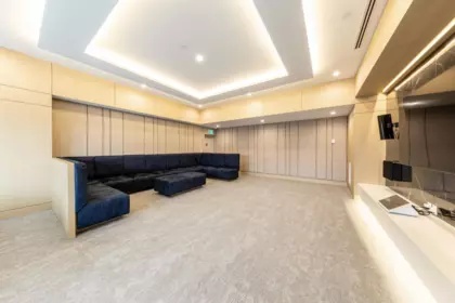 Entry Foyer Photo of 4309 4730 Lougheed Highway, Burnaby, BC