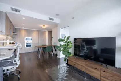 4309 4730 Lougheed Highway, Burnaby, BC, Burnaby — Apartment/Condo for sale