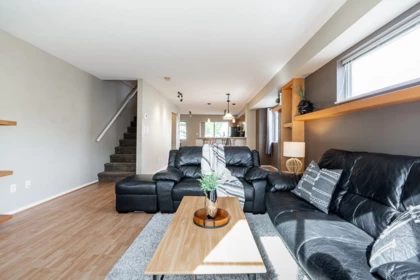 Breakfast Nook Photo of 10 15175 62a Avenue, Surrey, BC