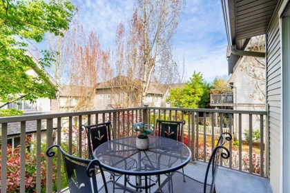 Guest Bathroom Photo of 10 15175 62a Avenue, Surrey, BC