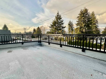Swimming Pool Photo of 12352 96 Avenue, Surrey, BC