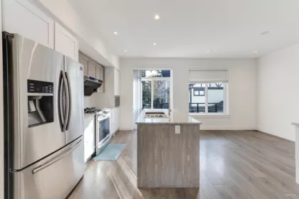 Kitchen Island Photo of 17 11188 72 Avenue, Delta, BC