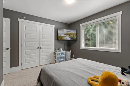 Garage Interior Photo of 50460 Kingston Drive, Chilliwack, BC