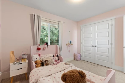 Hallway Photo of 50460 Kingston Drive, Chilliwack, BC