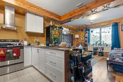 Swimming Pool Photo of 50460 Kingston Drive, Chilliwack, BC