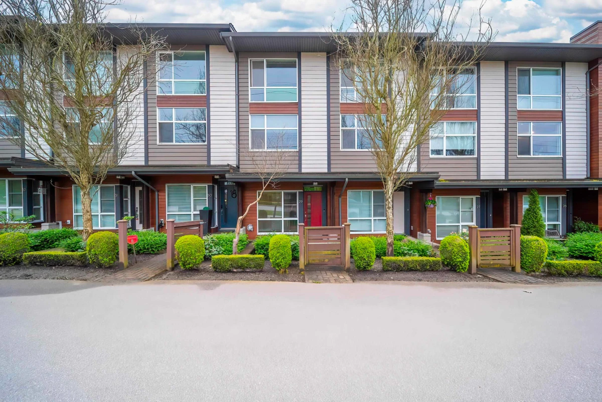 Family Room Photo of 29 16223 23a Avenue, Surrey, BC