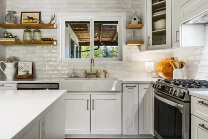 Kitchen Photo of 41942 South Sumas Road, Sardis - Greendale, BC