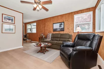 Hallway Photo of 46308 Velma Avenue, Chilliwack, BC