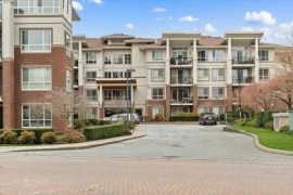402 3192 Gladwin Road, Abbotsford, BC
