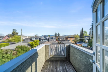 Hot Tub / Spa Photo of 2925 W 21st Avenue, Vancouver, BC