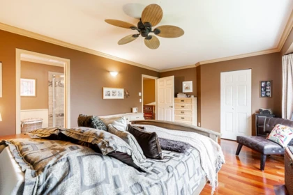 Hallway Photo of 1249 Royal Court, Port Coquitlam, BC