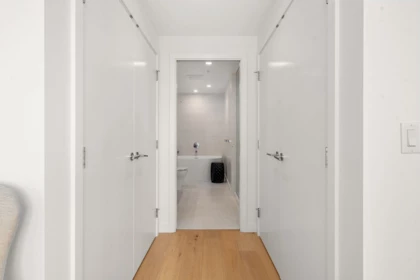 Basement Recreation Room Photo of 305 1439 George Street, White Rock, BC