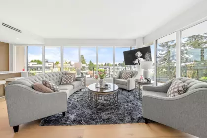 305 1439 George Street, White Rock, BC, White Rock — Apartment/Condo for sale