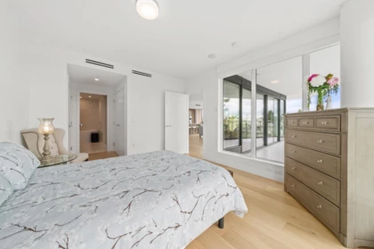 Loft / Bonus Room Photo of 305 1439 George Street, White Rock, BC