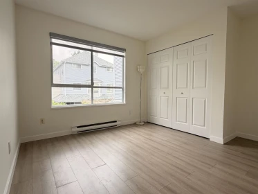 Guest Bathroom Photo of 5 7184 Stride Avenue, Burnaby, BC