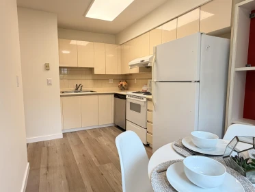 Kitchen Photo of 5 7184 Stride Avenue, Burnaby, BC