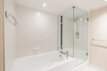 Walk-In Closet Photo of 1602 7555 Alderbridge Way, Richmond, BC