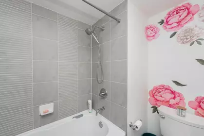 Powder Room Photo of PH7 9188 Cook Road, Richmond, BC