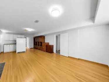 245 W 63rd Avenue, Vancouver, BC, Vancouver — Single Family Residence for sale