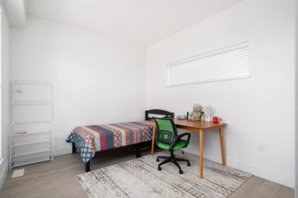 Powder Room Photo of 13 2825 159 Street Street, Surrey, BC