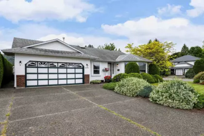 44954 Bedford Place, Chilliwack, BC, Chilliwack — Single Family Residence for sale