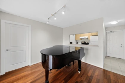 Breakfast Nook Photo of 403 3638 Vanness Avenue, Vancouver, BC