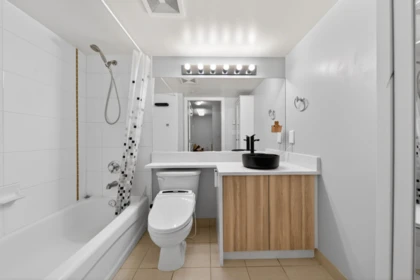 Powder Room Photo of 403 3638 Vanness Avenue, Vancouver, BC