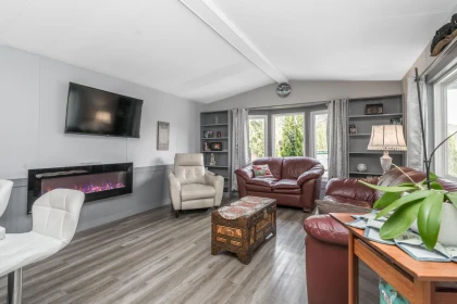 Breakfast Nook Photo of 37 8670 156 Street, Surrey, BC