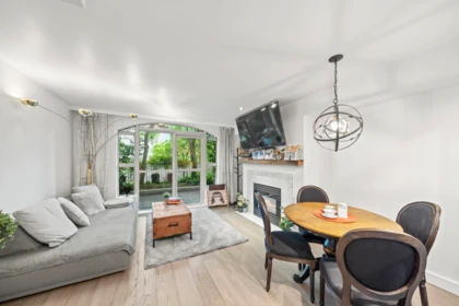 105 1111 Haro Street, Vancouver, BC, Vancouver — Townhouse for sale