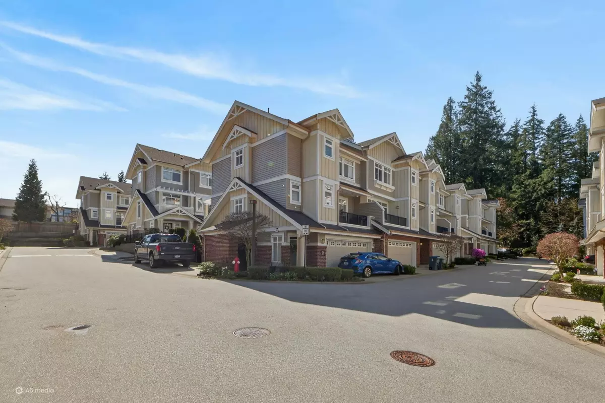 Exterior Rear Photo of 11 2925 King George Boulevard, Surrey, BC